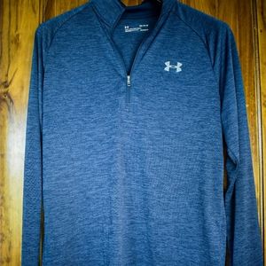 Under Armour pullover, navy. Size M.